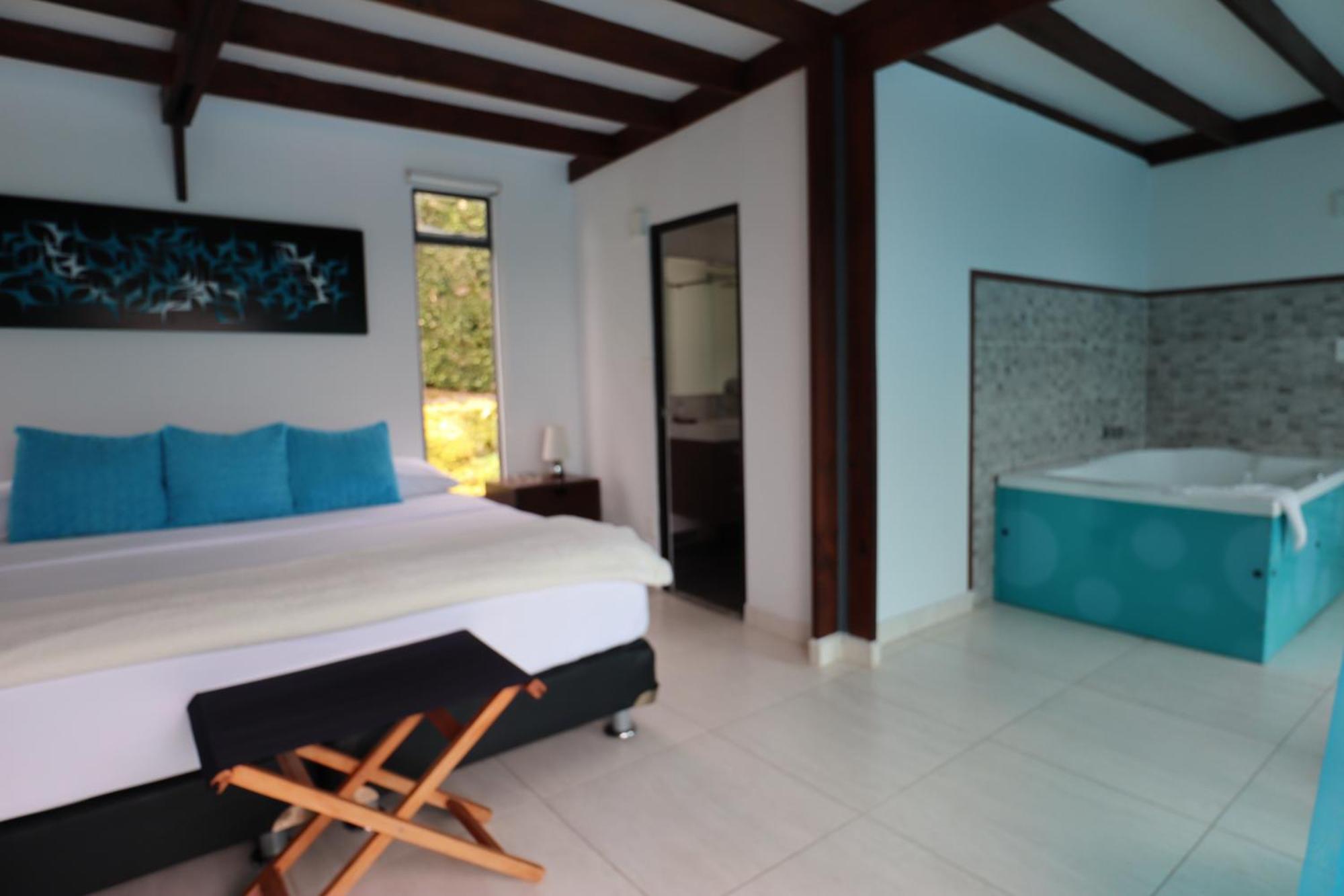 Hotel Syvanna Wellness And Spa Cerritos المظهر الخارجي الصورة