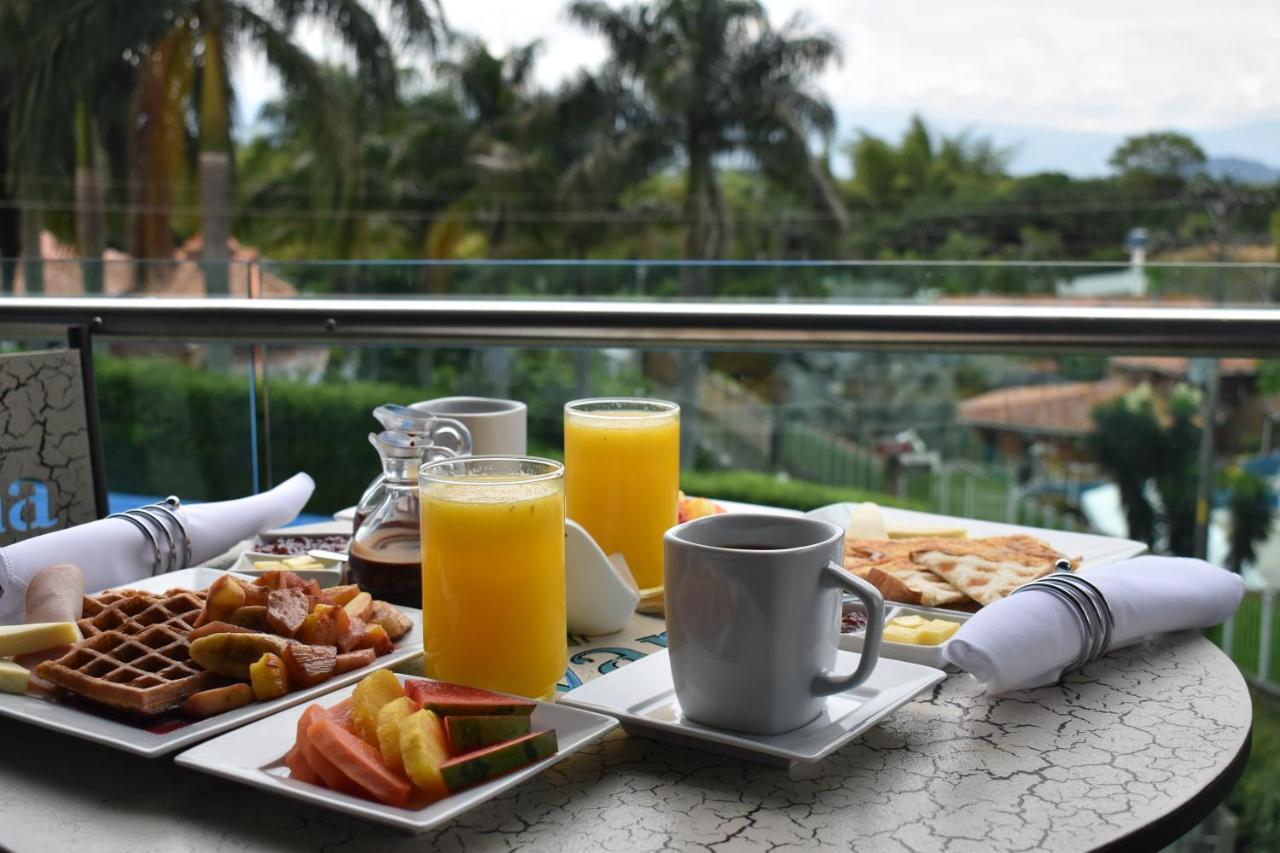 Hotel Syvanna Wellness And Spa Cerritos المظهر الخارجي الصورة