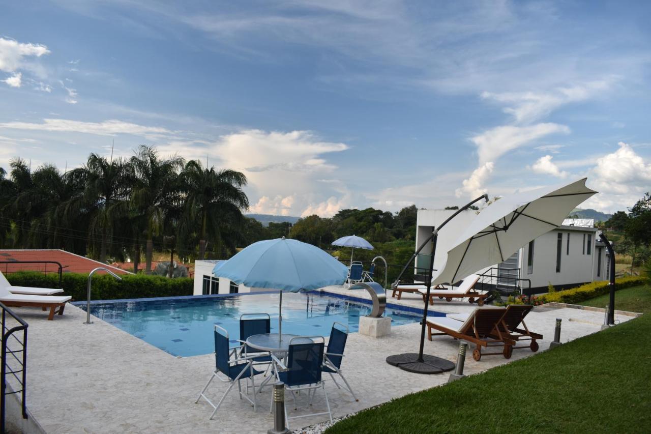Hotel Syvanna Wellness And Spa Cerritos المظهر الخارجي الصورة