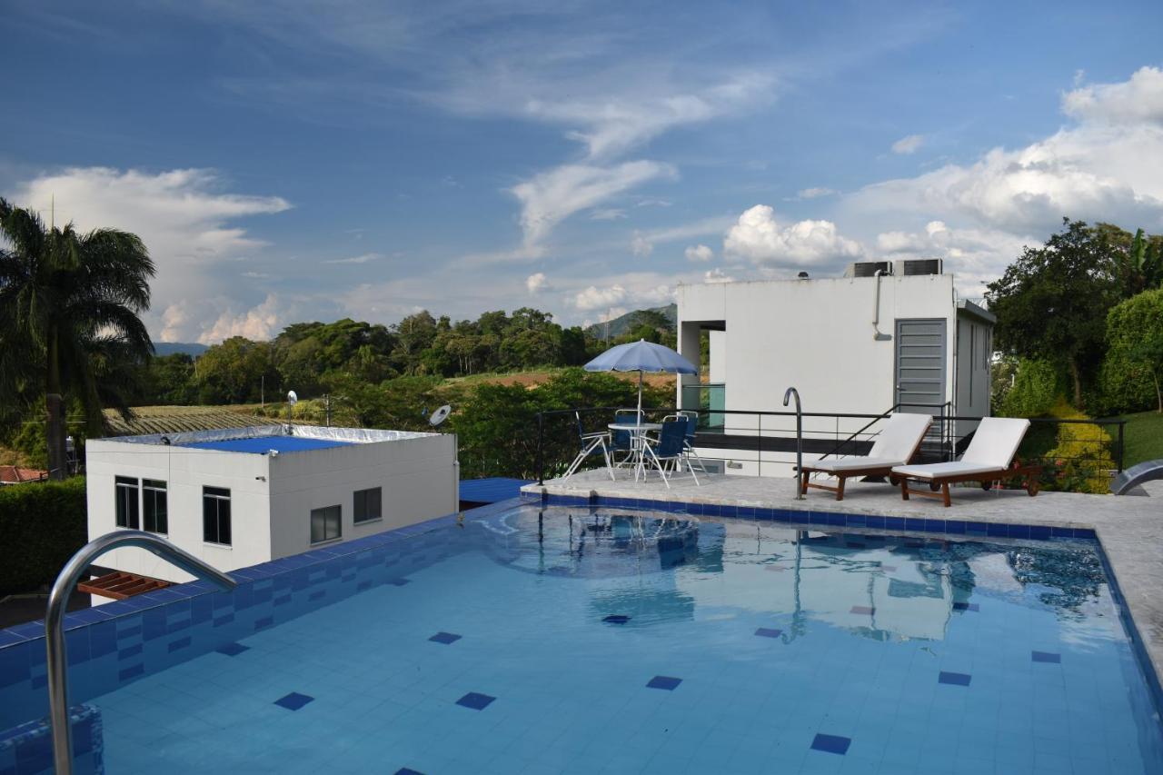 Hotel Syvanna Wellness And Spa Cerritos المظهر الخارجي الصورة